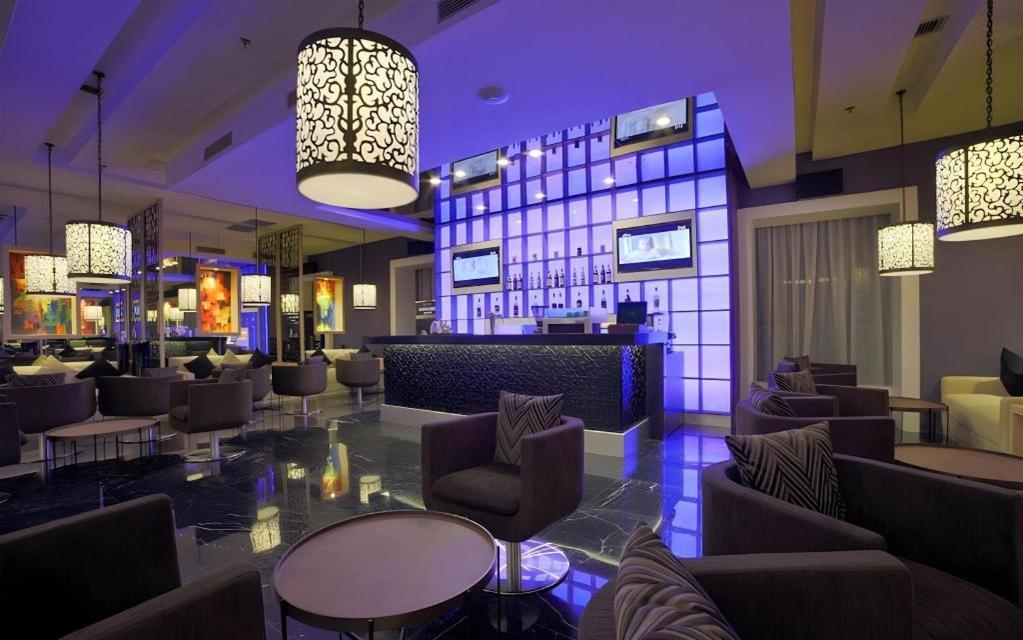 Brits Hotel Karawang Exterior foto