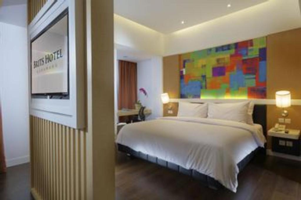Brits Hotel Karawang Exterior foto